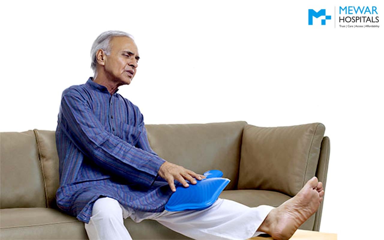 https://www.mewarhospitals.com/wp-content/uploads/2021/03/Reduce-Knee-Pain-in-Old-Age-min.jpg